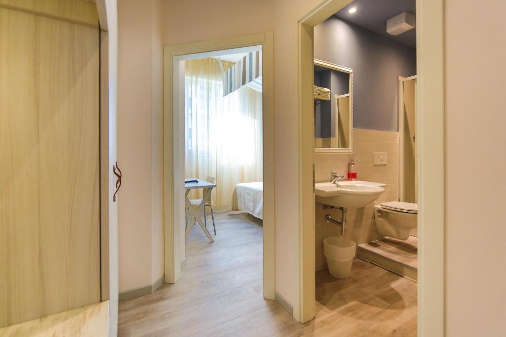 Hotel Trieste Cesenatico Zimmer foto